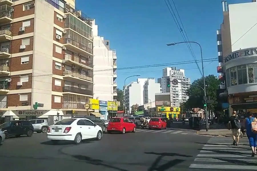 Avenida Triunvirato, Villa Urquiza